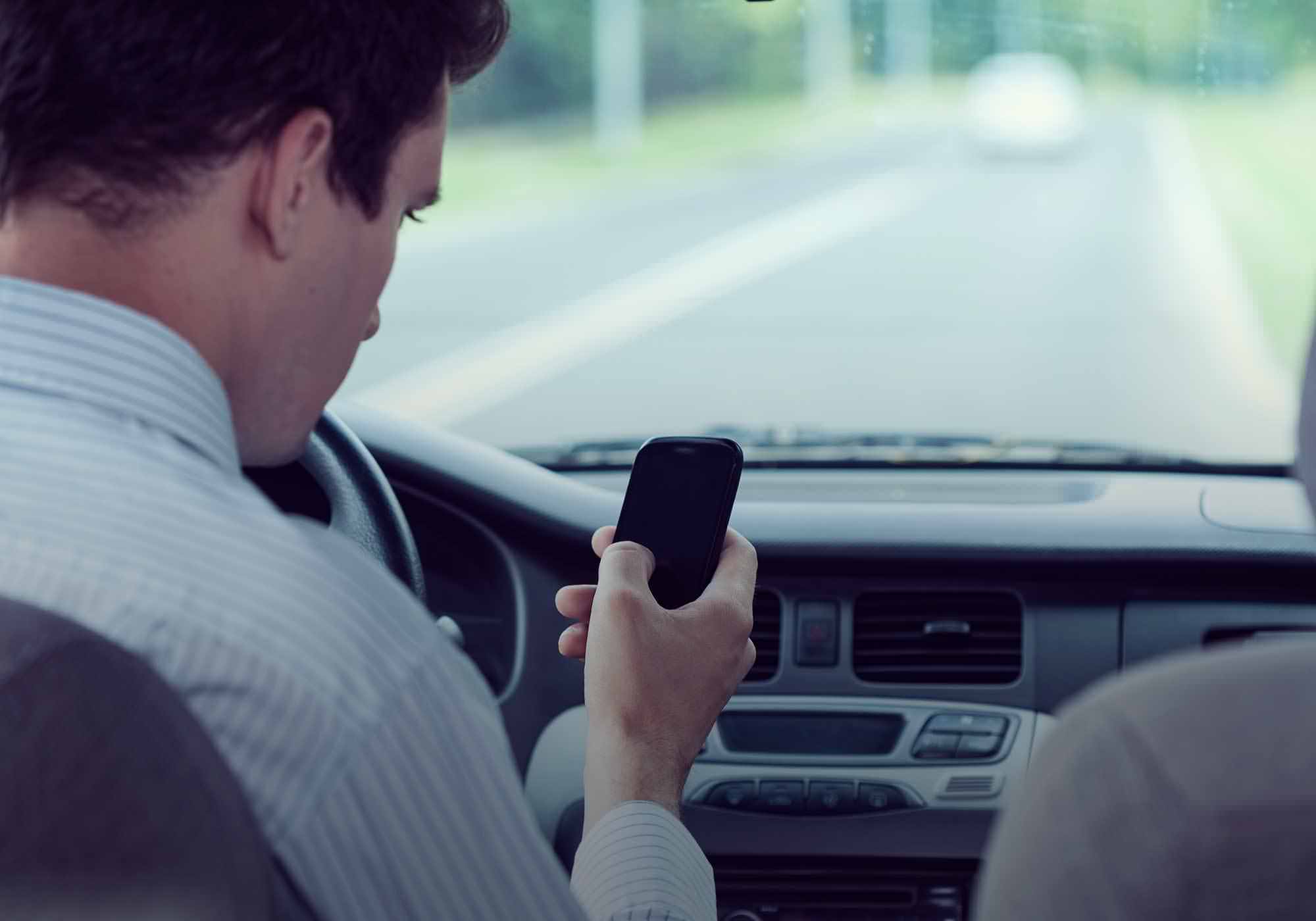 Reducing distractions while driving